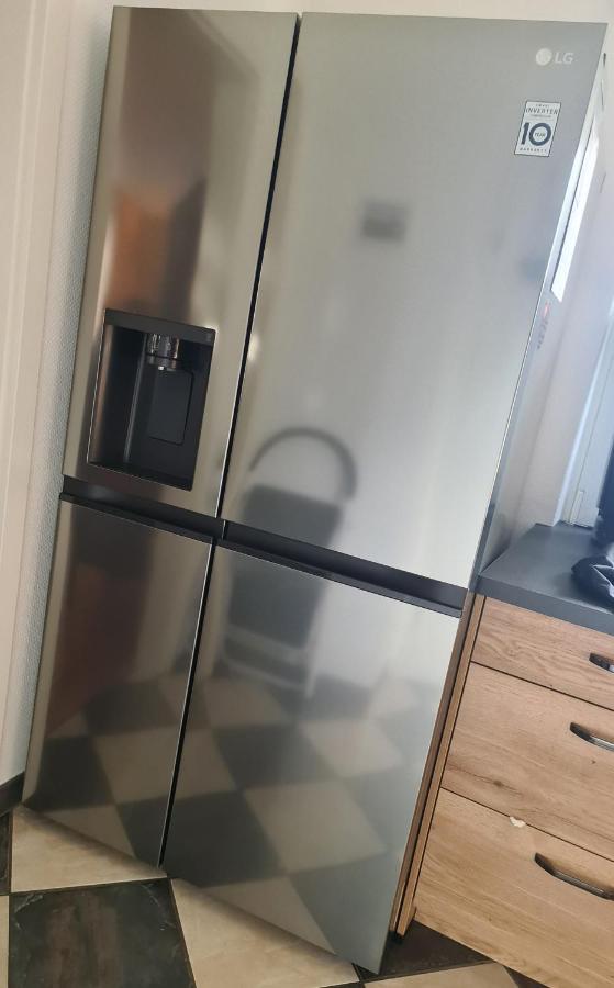 Geraeumiges Ferienhaus In Bad Salzuflen Mit Einfacher Ausstattung, Fuer Geschaeftsreisende, Gruppen Oder Familien Geeignet, 4 Schlafzimmer エクステリア 写真